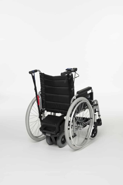 ondersteuning voor de rolstoel met een motortje
