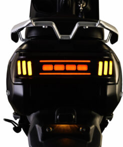 iva e go s5 matzwart achterlichten