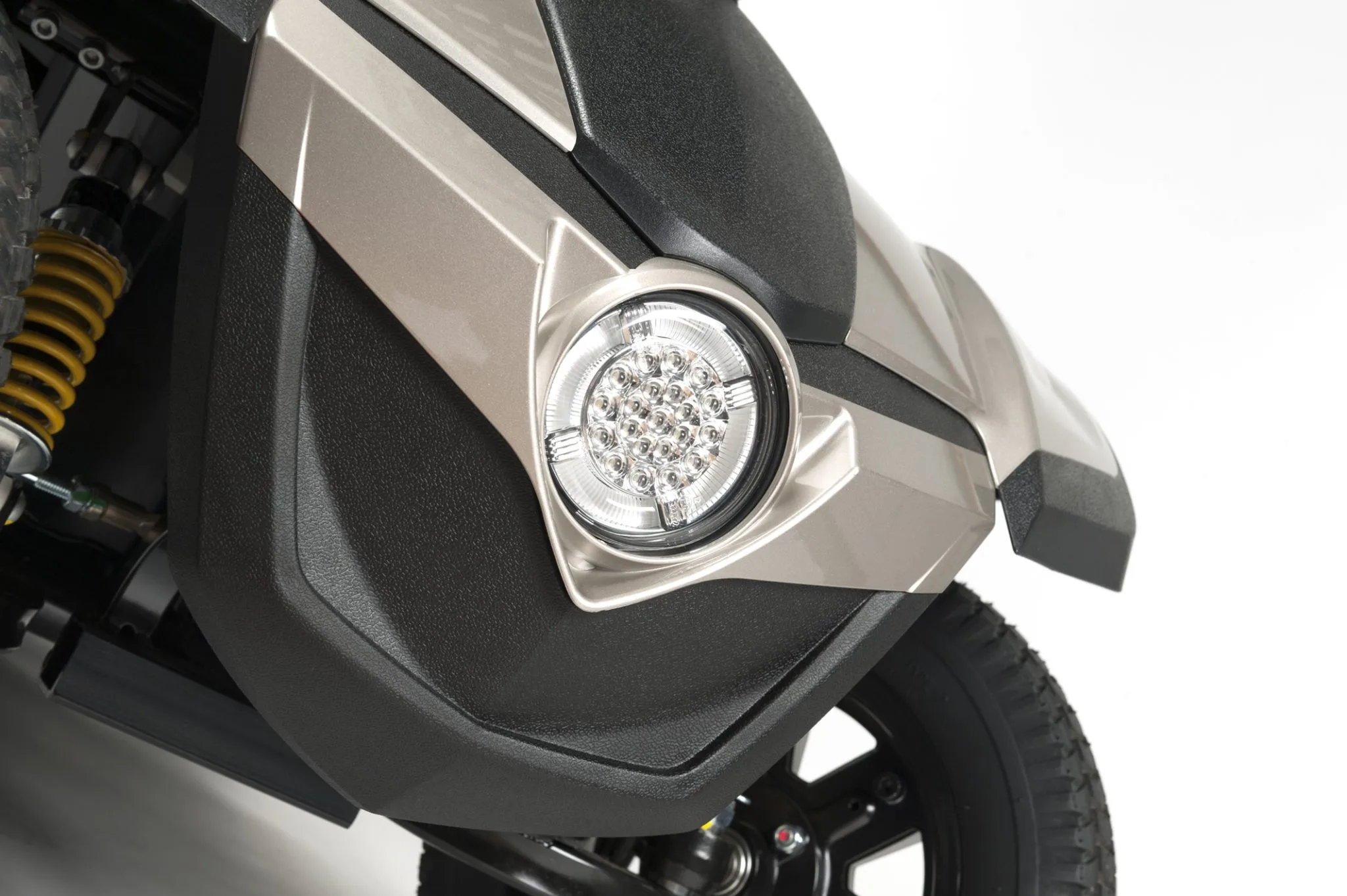 Mercurius 4D front light Vermeiren Mercurius 4DVermeiren Mercurius 4D - Afbeelding 4