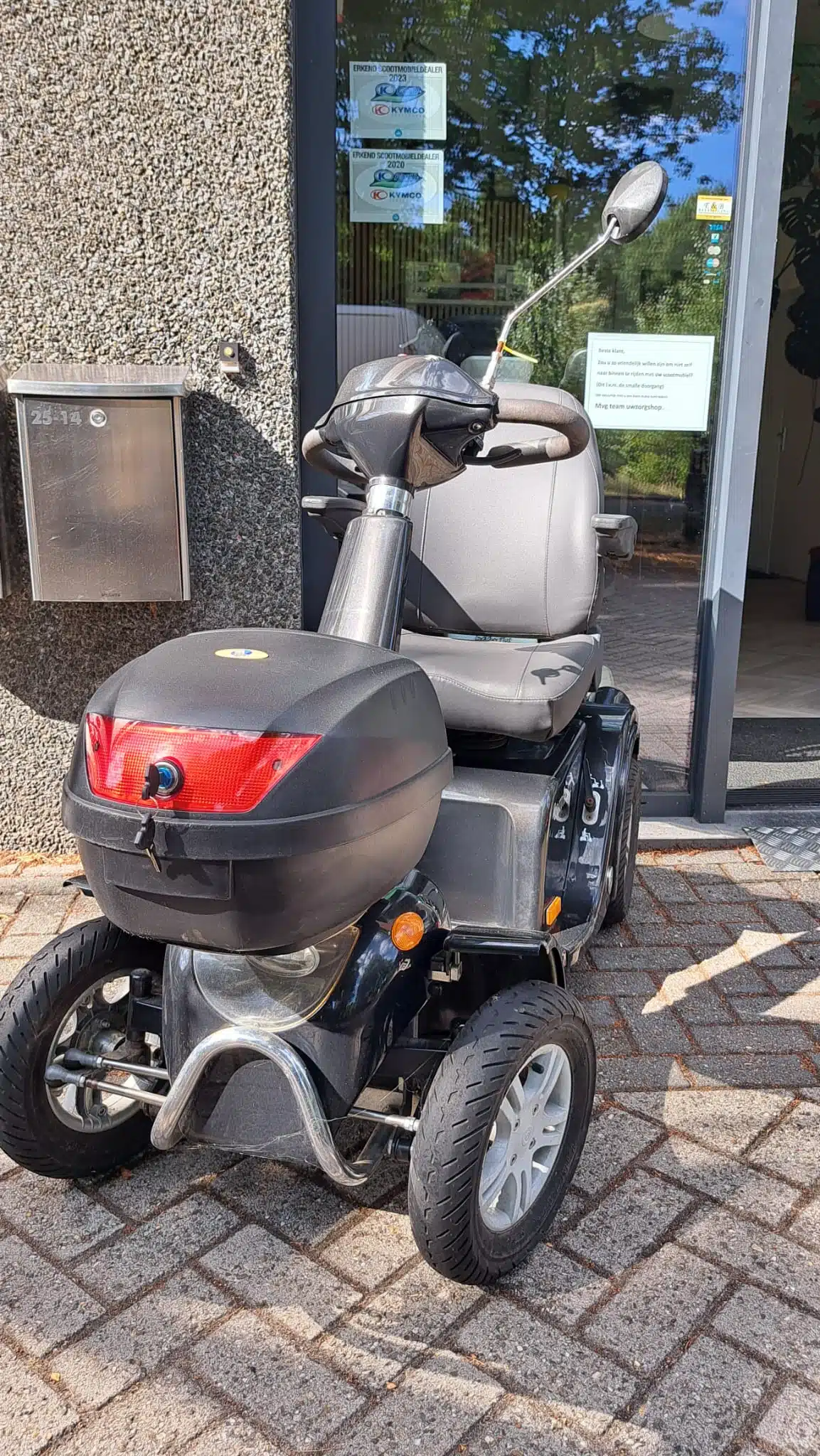 WhatsApp Image 2026 07 31 at 12.45.03 1 Gebruikte Solo Comfort Scootmobiel met 4 Wielen