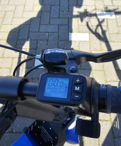 hanksconcepts HANK 1.jpeg HANK Tweewielige Opvouwbare ScootmobielHANK Tweewielige Opvouwbare Scootmobiel - Afbeelding 13