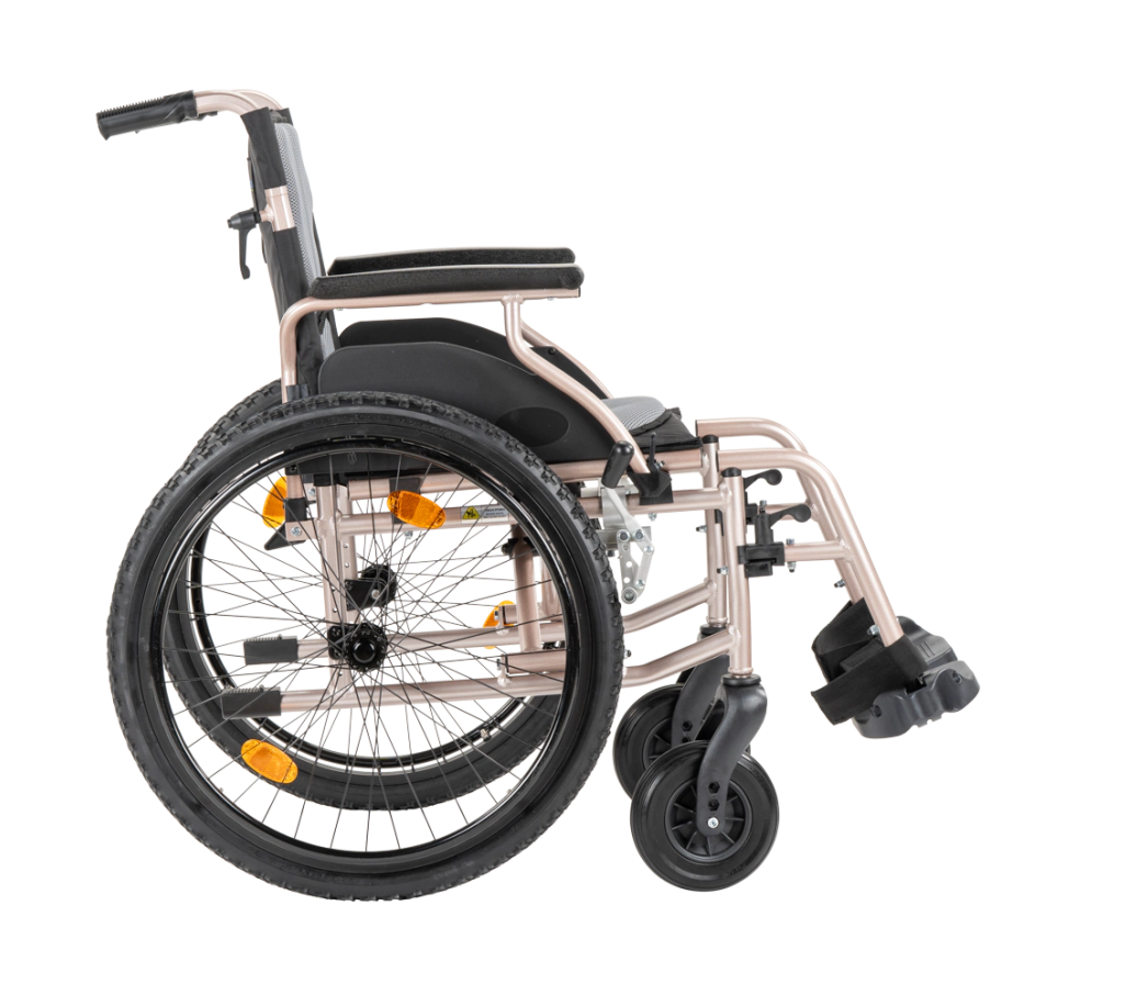 m10 rolstoel champagne zijkant 1 MultiMotion M10 rolstoel - Champagne - 50 cm zitbreedte - Afbeelding 5