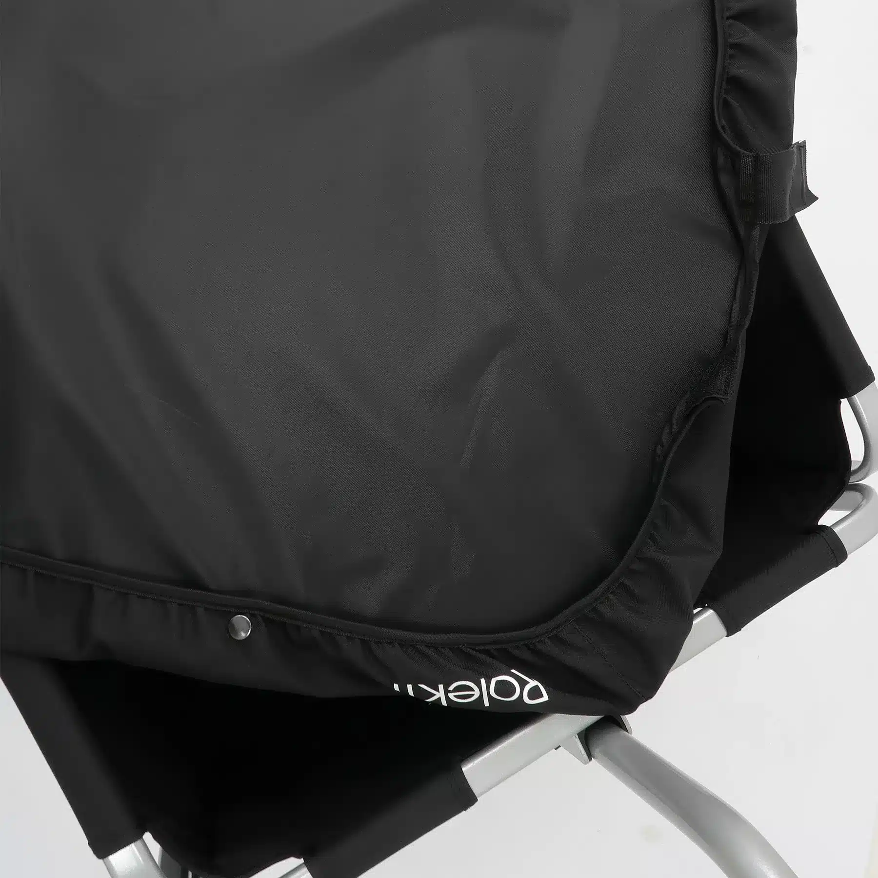35413 Anhanger Premium detail 002.jpg Rolektro Premium scootmobiel aanhanger | 120L & 45 kg - Afbeelding 9