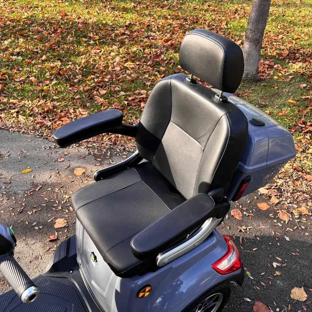 VM66.png Volta VM6 - 4 wiel scootmobiel - Snelheid max 25 km - Afbeelding 7